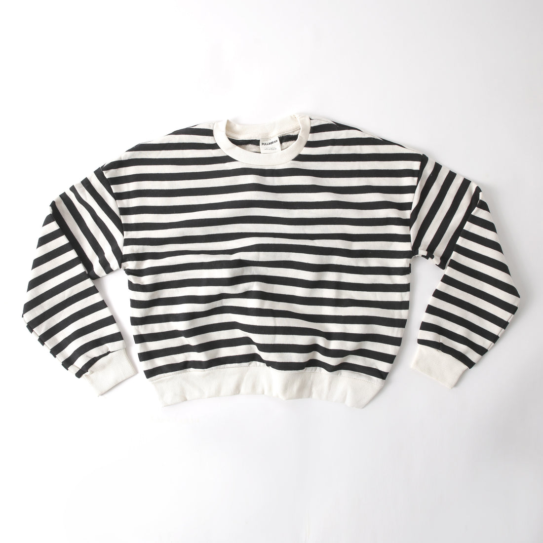 Alo - Zebra Black + White Women Cropped Sweatshirt